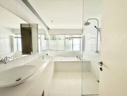 Cairnhill Road (D9), Detached #615980301